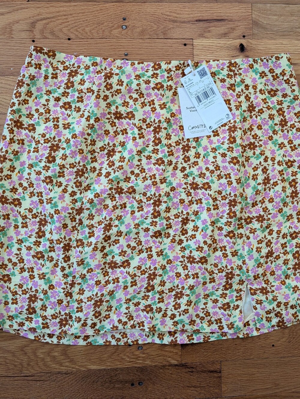 NWT Mango Floral Mini Skirt in Cream, Brown, Pink, Green